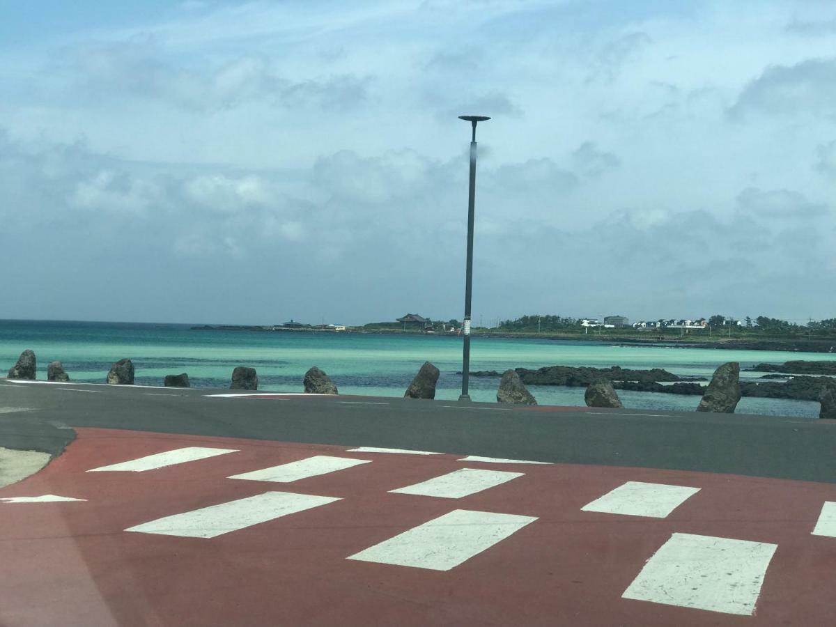 Lefthander Guesthouse Jeju Dış mekan fotoğraf