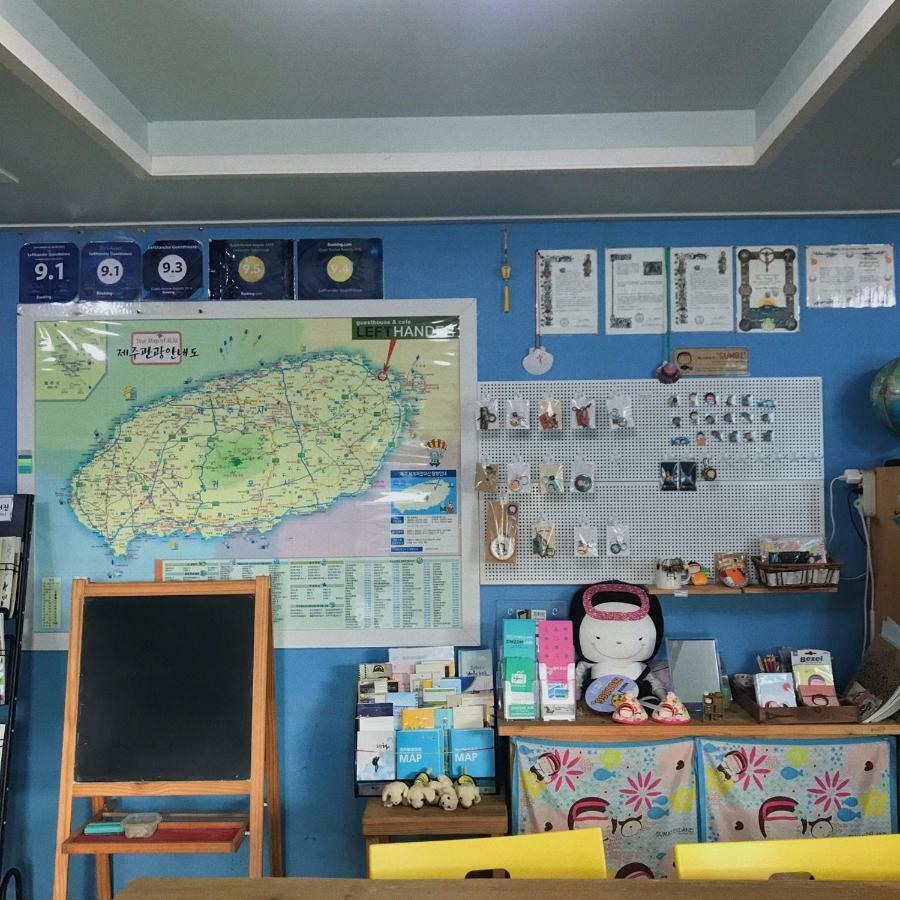 Lefthander Guesthouse Jeju Dış mekan fotoğraf